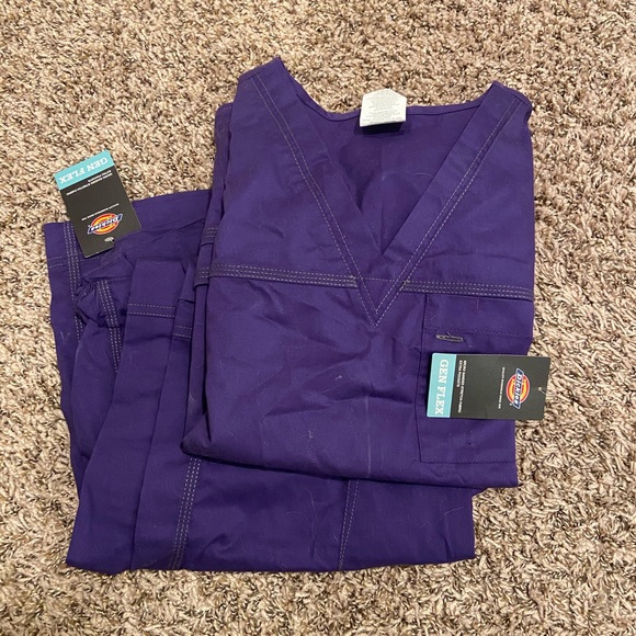 Dickies Other - Purple Dickies Scrubs